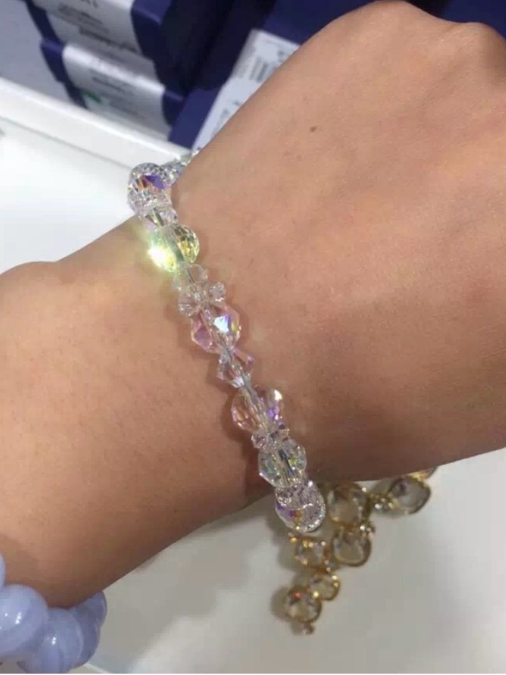 Authentic Swarovski Beaded Aurora Borealis Necklace. BNIB. RARE FIND. - Picture 10 of 10